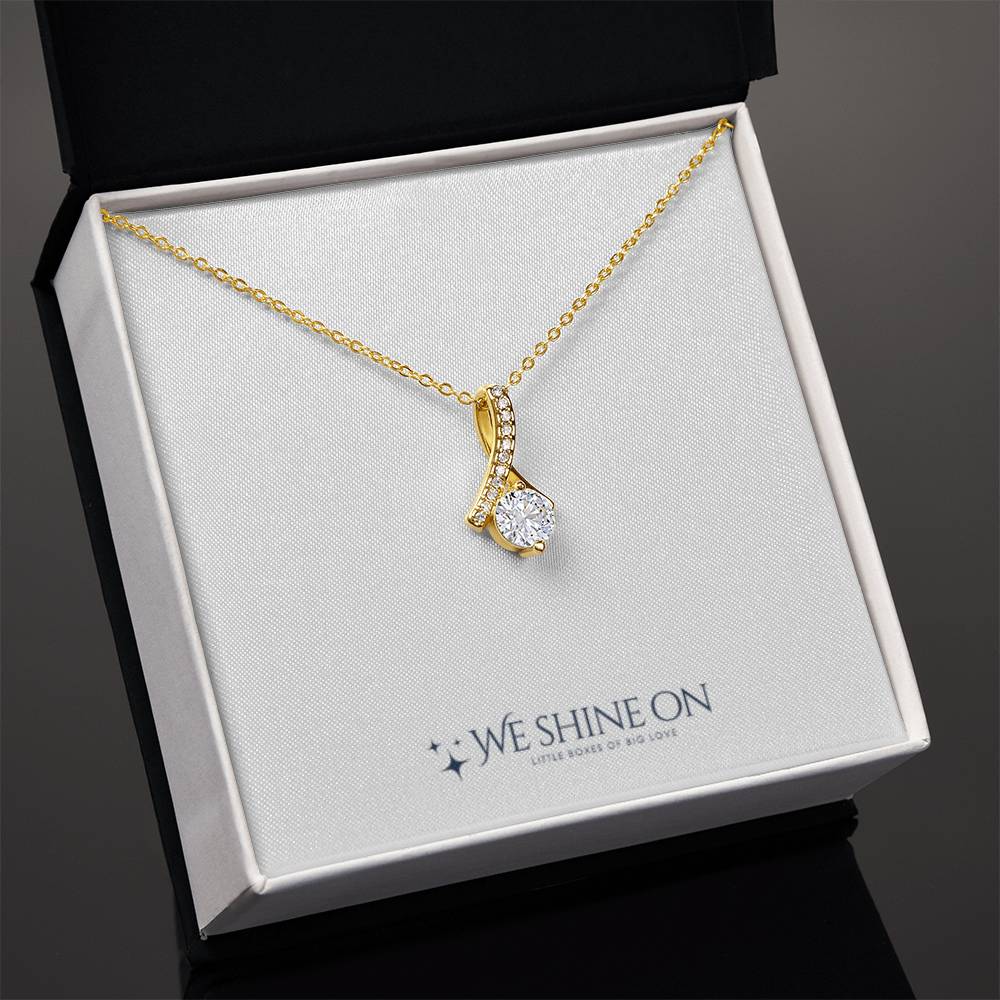 Alluring Beauty Necklace *