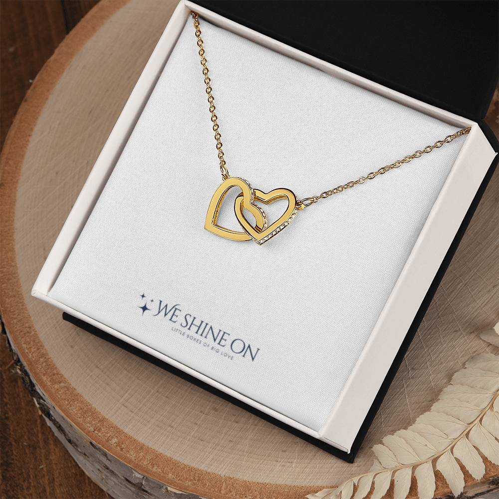 Interlocking Hearts Necklace *