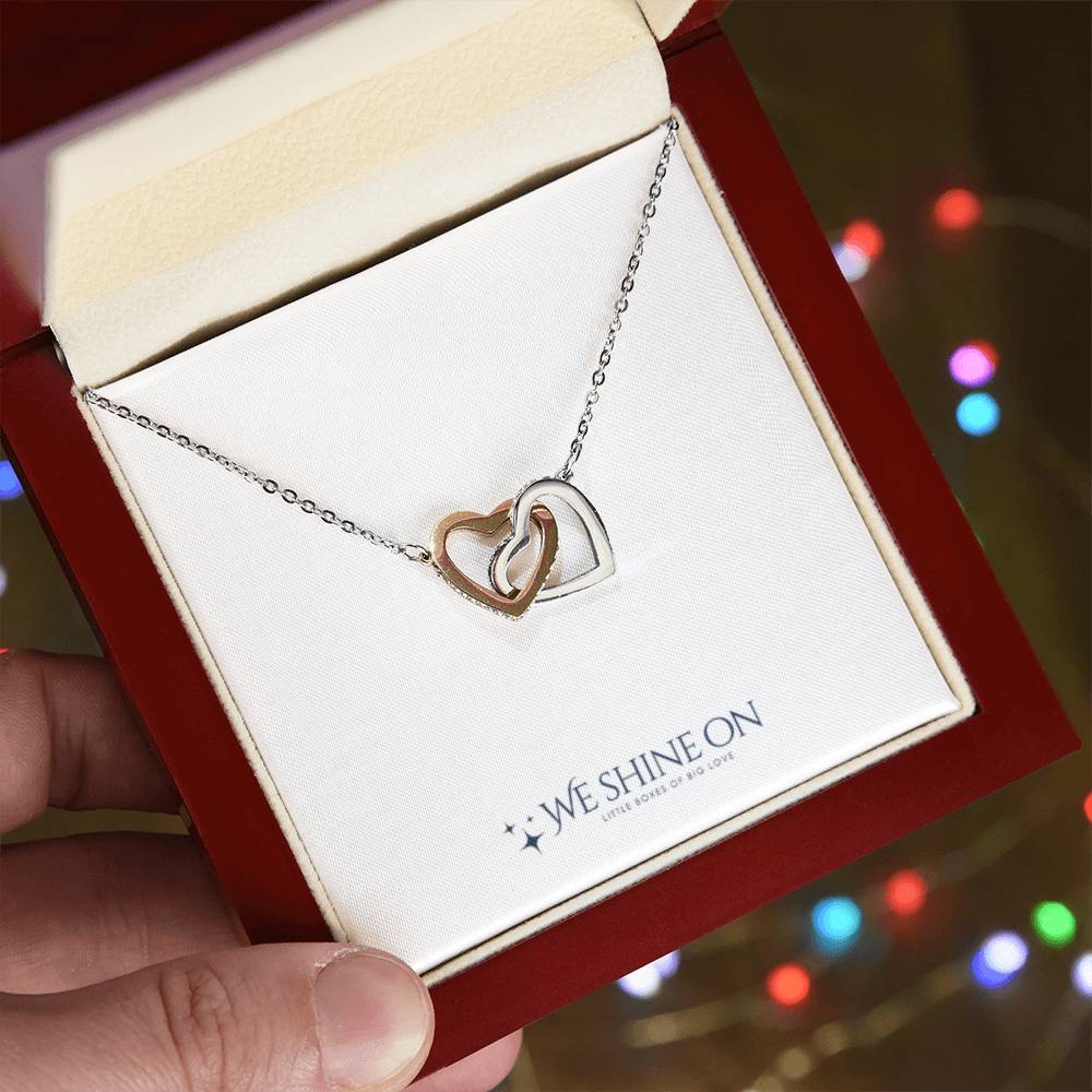 Interlocking Hearts Necklace *
